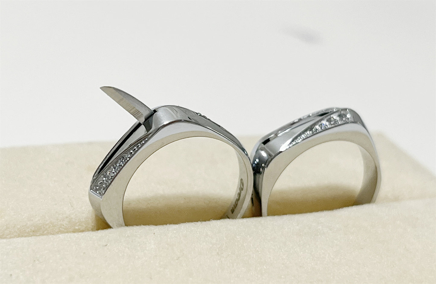 Shining crystal safety ring,self defense ring